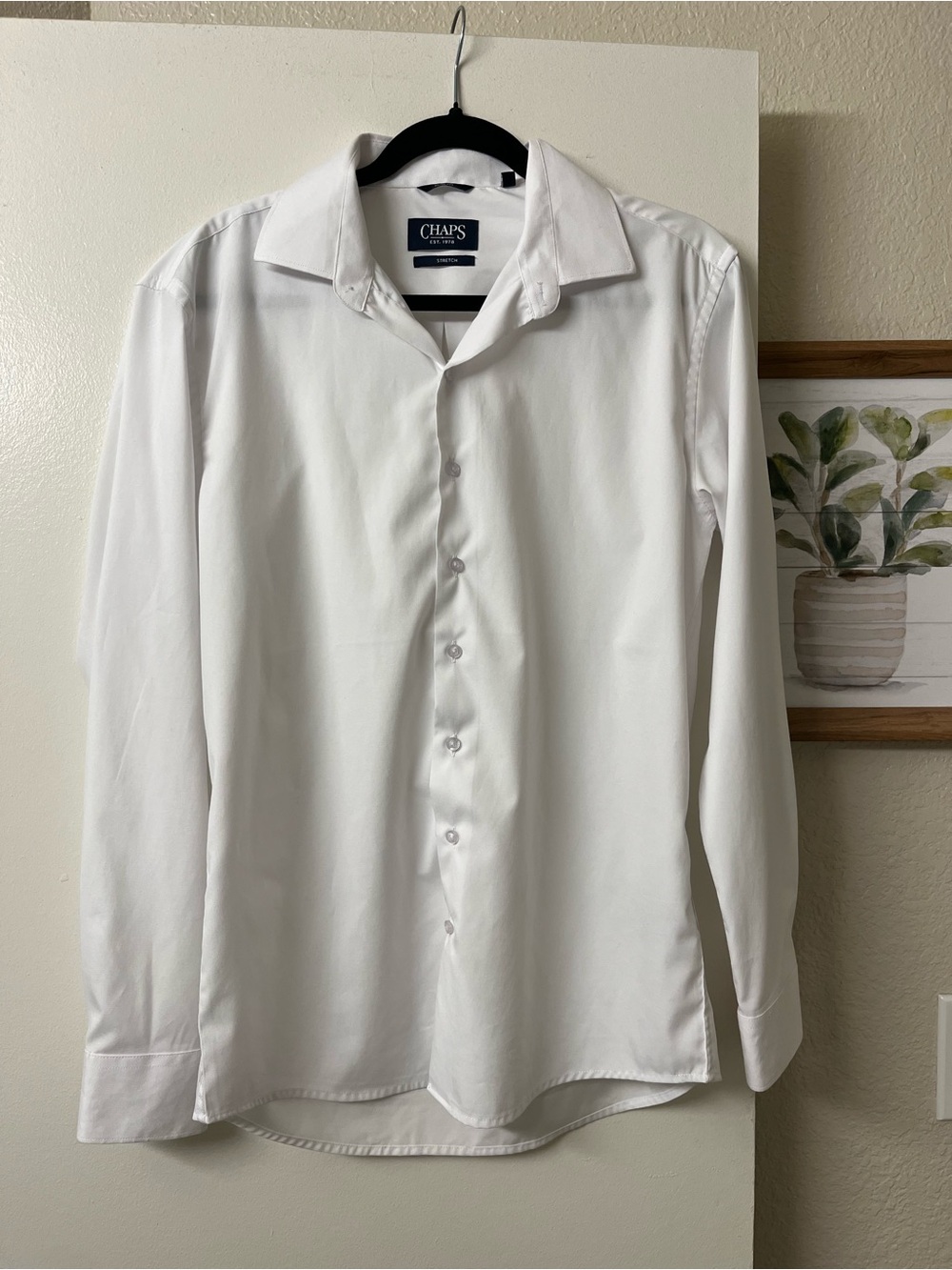 Chaps Men's White Long-Sleeve Button-Down Dress Shirt